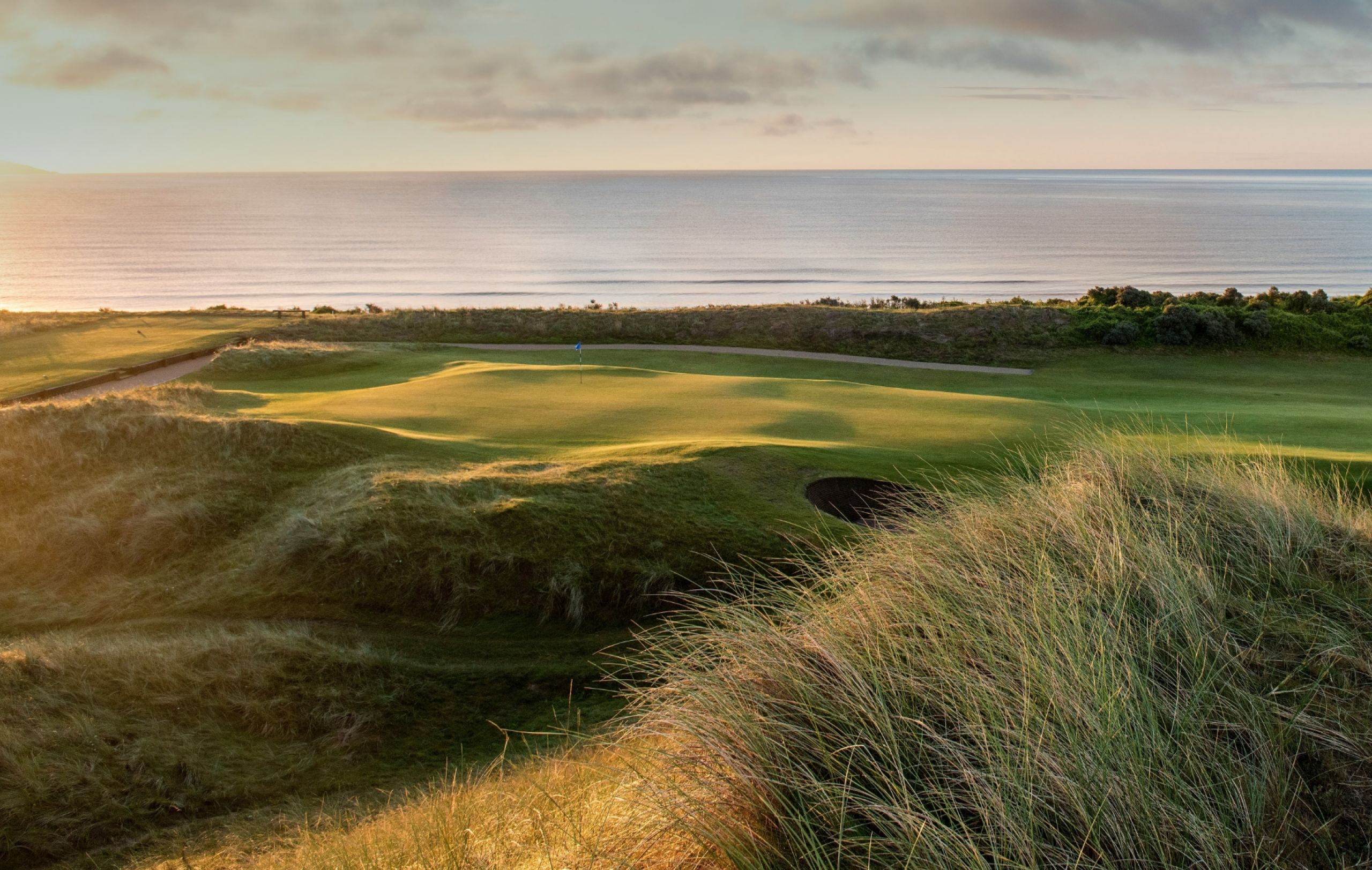 Golfreisen Armbrüster - Golfplatz am Meer